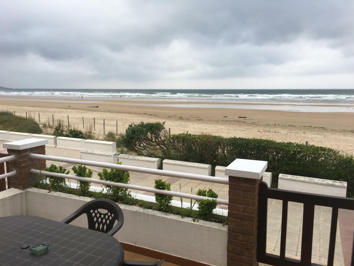 Apartamento Edificio La Playa Appartement Santoña Buitenkant foto